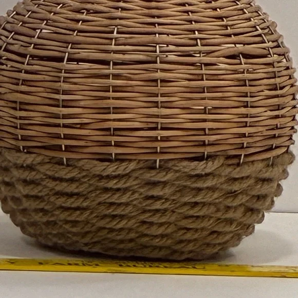 Rattan Rope and Wire Vase with Small Glass Bottle as a Vase in top for Flowers - Picture 11 of 13